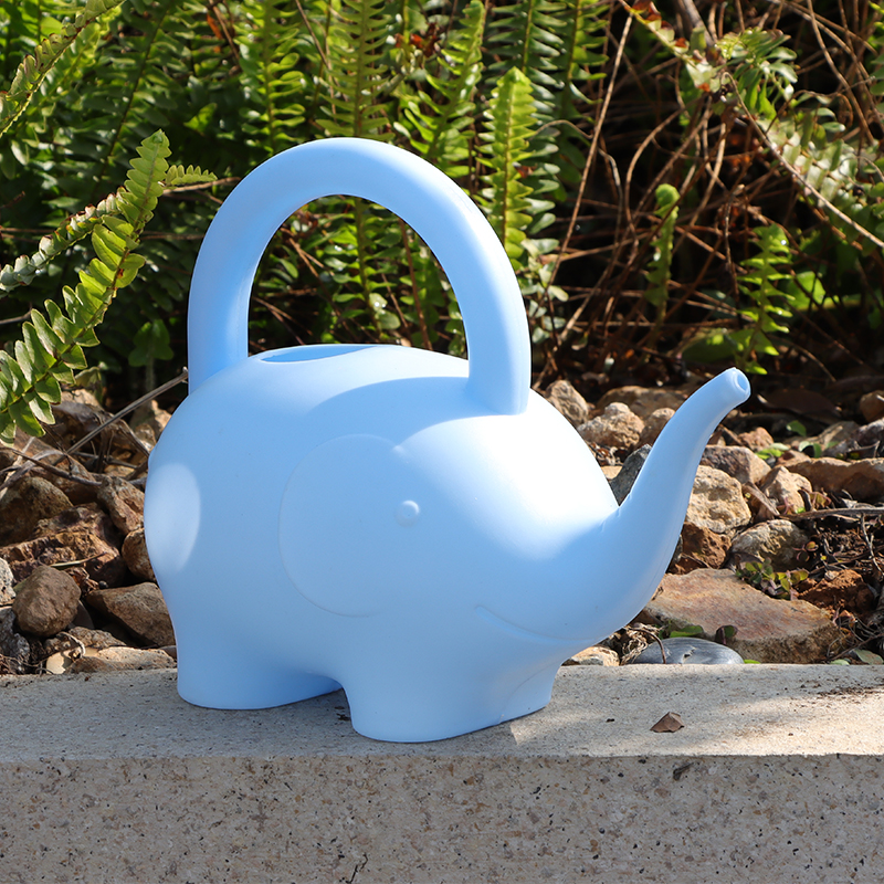 SH-1006 Little Elephant Gießen Kanne
