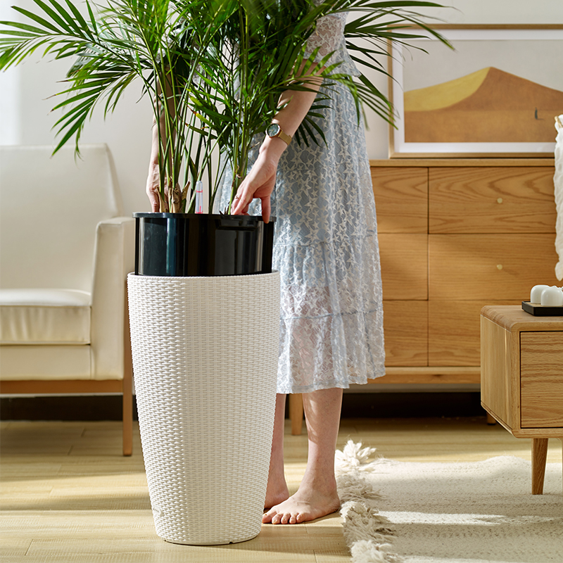 TB-3301 Tragbarer harmonischer Rattan-Blumentopf